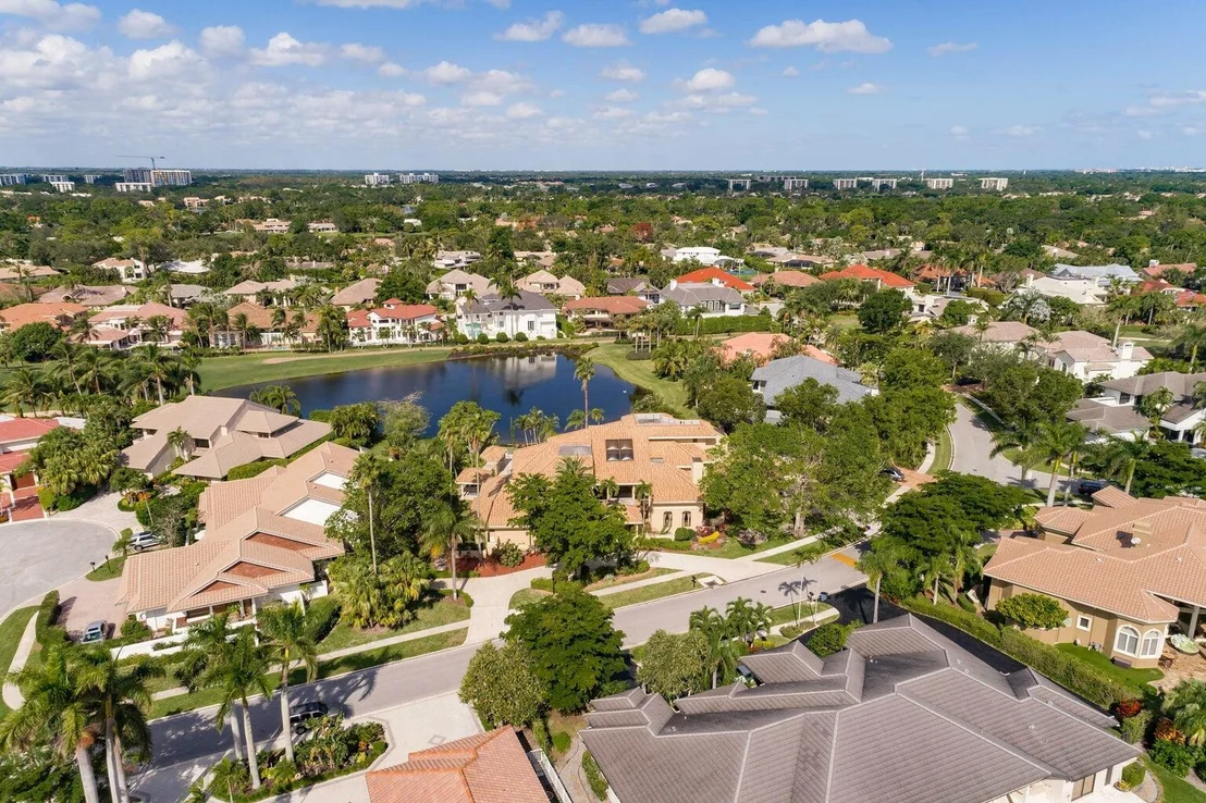 Photo of 21125 Hamlin Drive