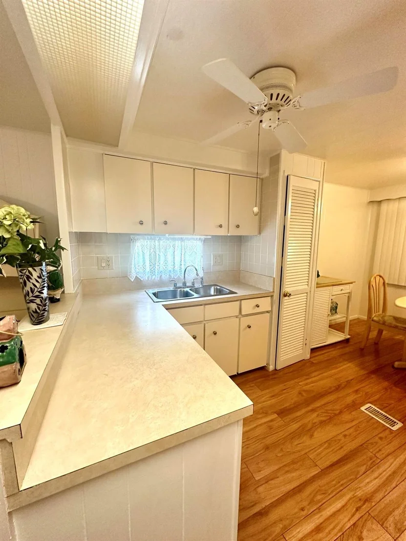 Photo of 20943 Sunrise Drive