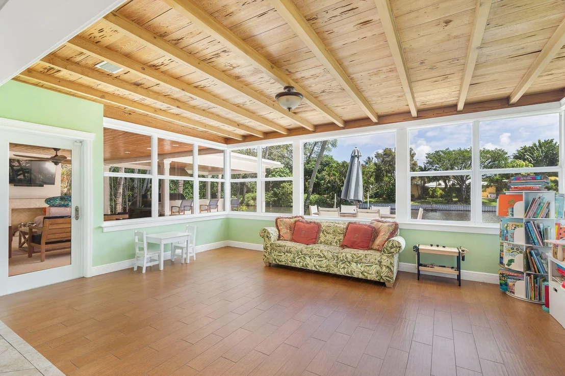 Photo of 7226 Pine Tree Lane