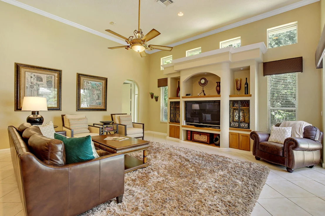 Photo of 21687 Fall River Drive