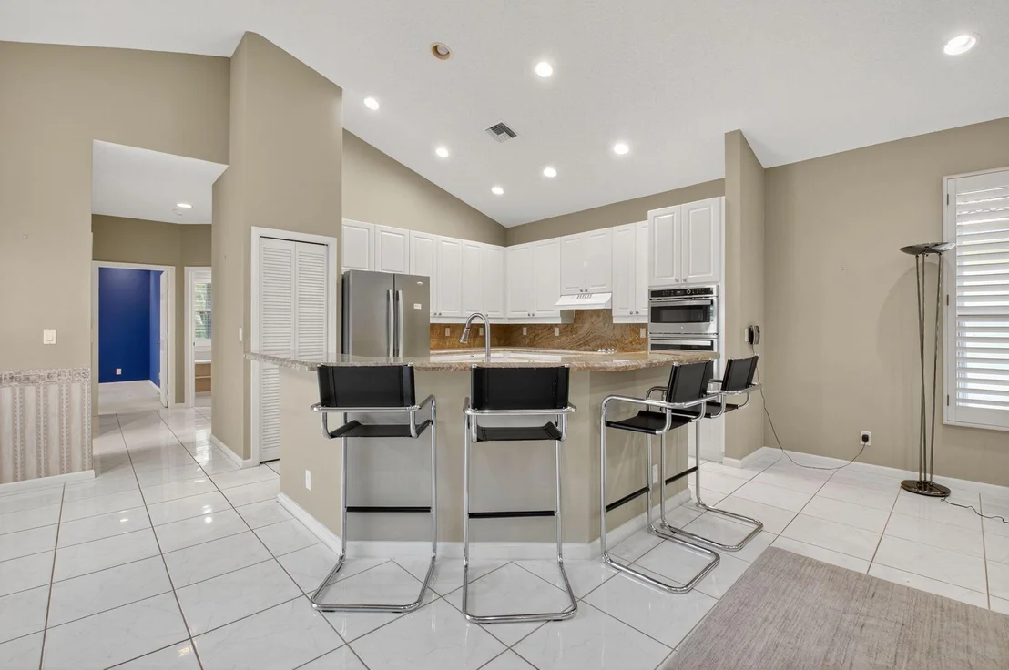 Photo of 7686 La Corniche Circle