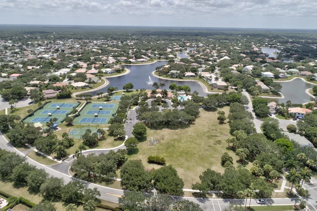 Photo of 426 Oriole Circle