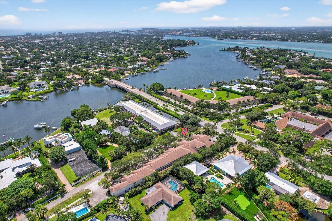 Photo of Unit 3 at 479 Tequesta Drive