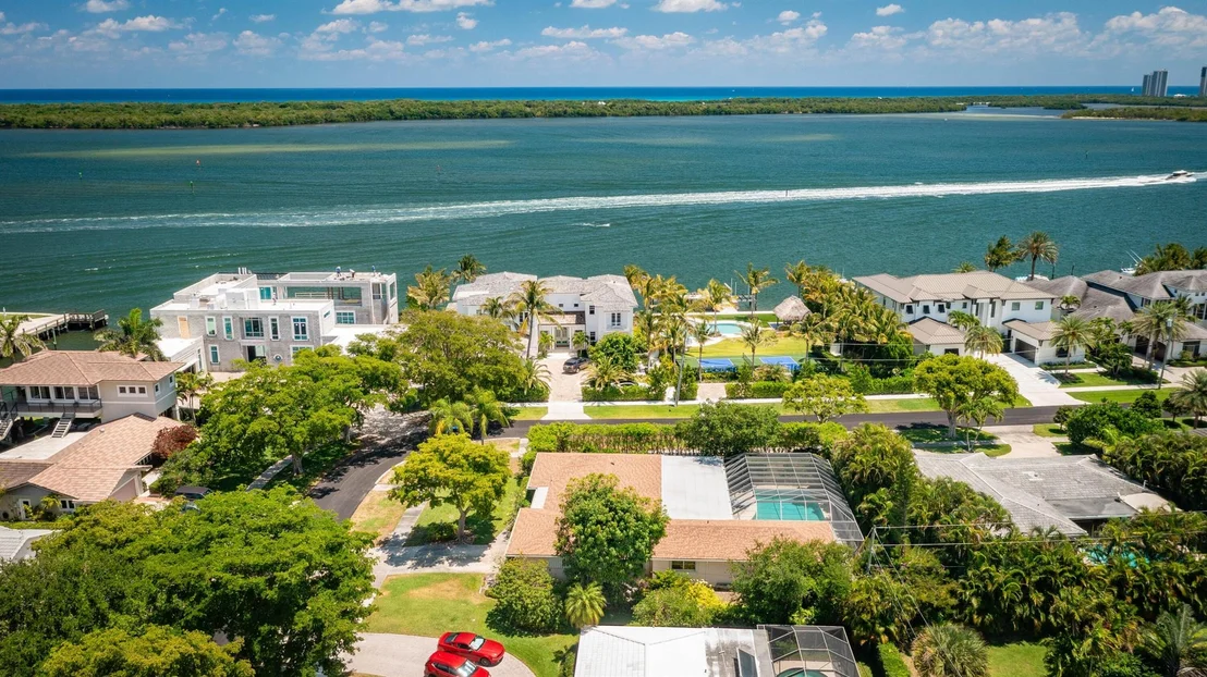 Photo of 100 Gulfstream Road