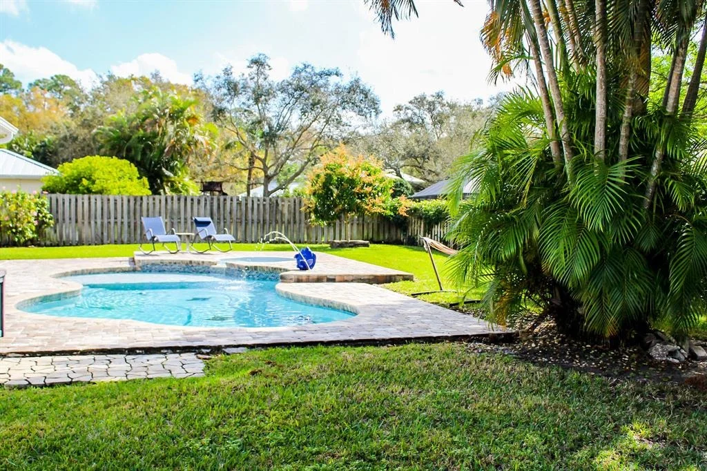 Photo of 5055 3rd Manor