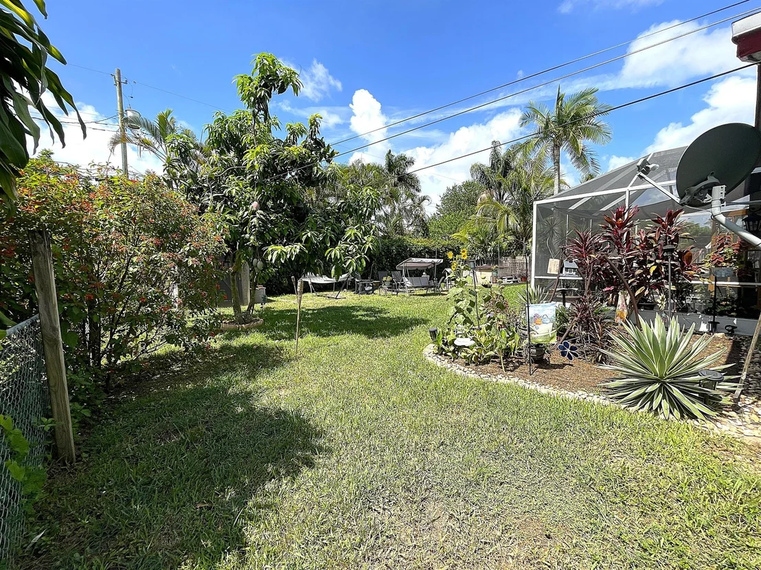 Photo of 5386 Van Buren Road