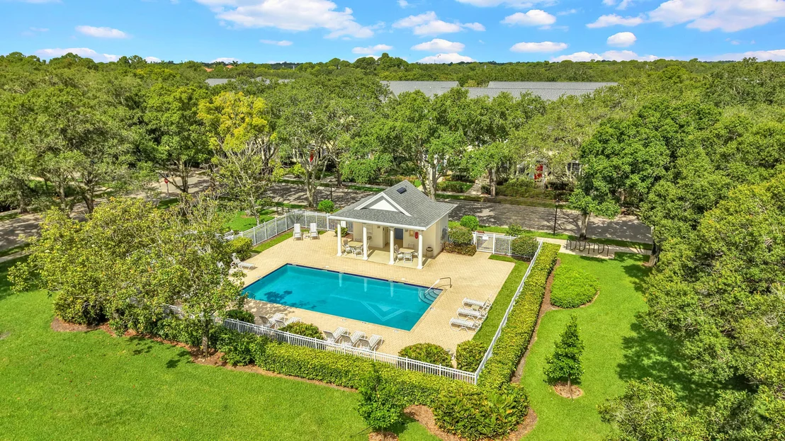 Photo of 516 Sweet Bay Circle