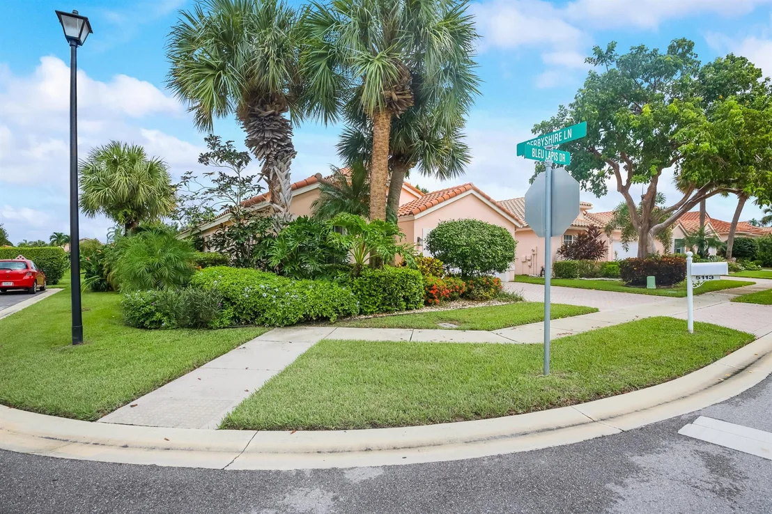 Photo of 5113 Bleu Lapis Drive