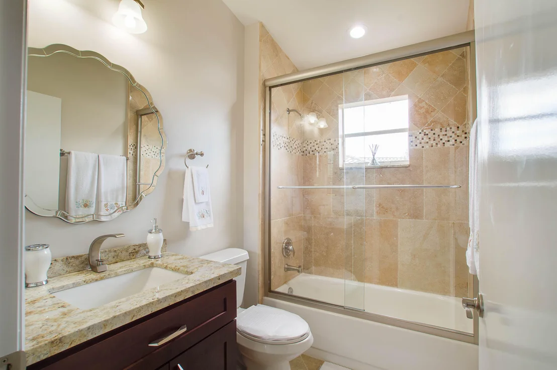 Photo of 1020 Fairfax W