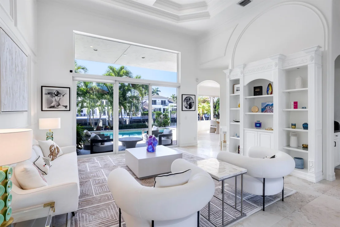 Photo of 920 Hyacinth Drive