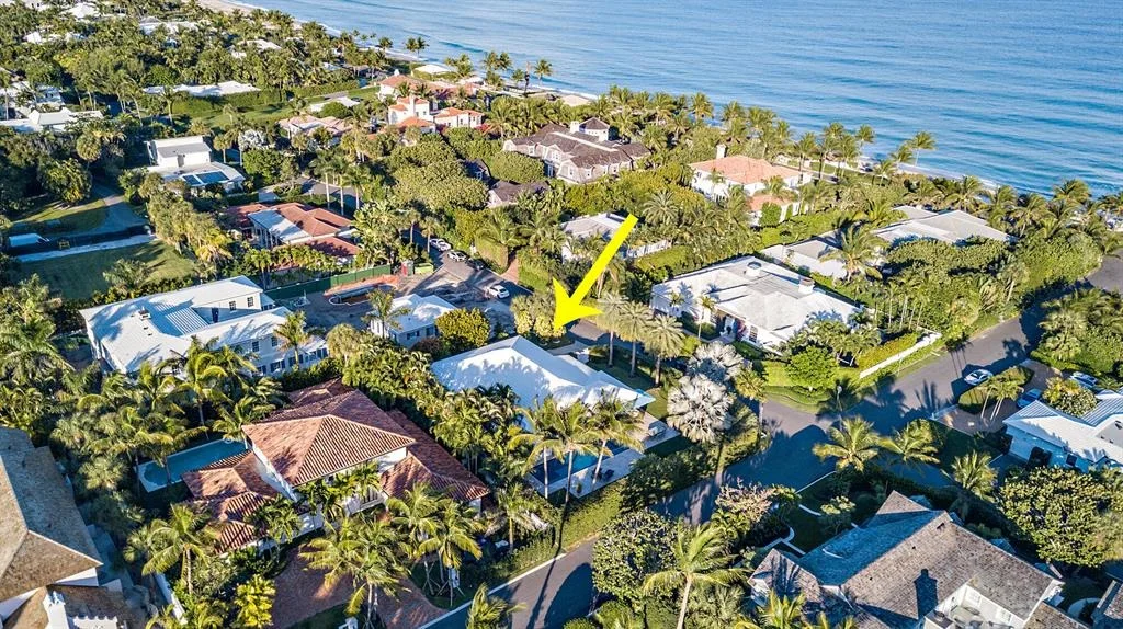 Photo of 1198 N Ocean Way