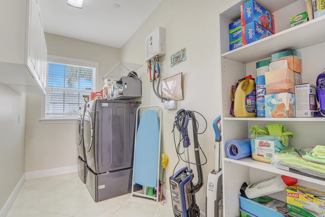 Photo of 17580 Cinquez Park Road E