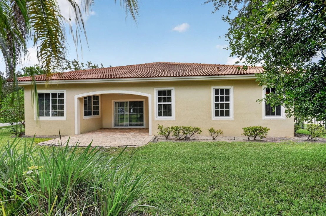 Photo of 6810 Osage Circle