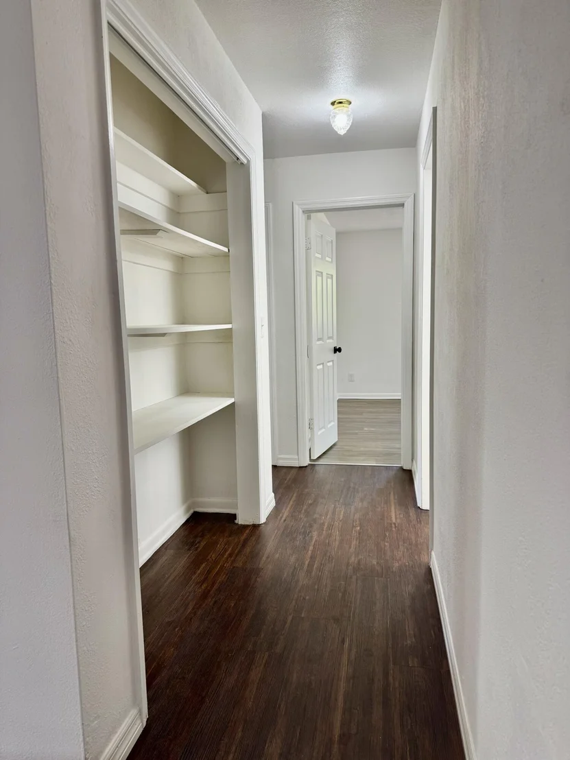 Photo of 1104 SE 8th Drive