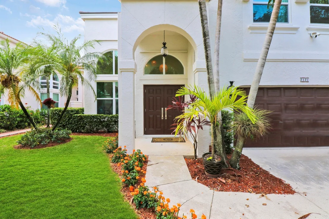 Photo of 2121 Chagall Circle