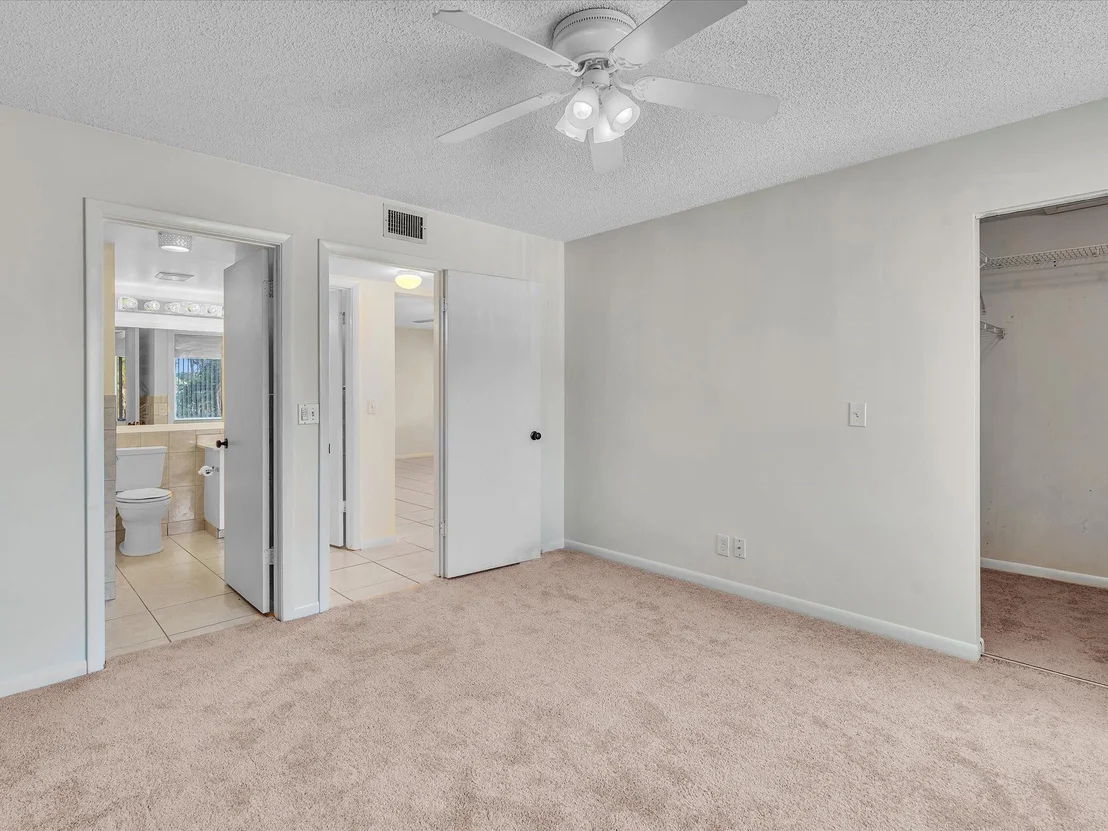 Photo of Unit A2 at 305 Knotty Pine Circle