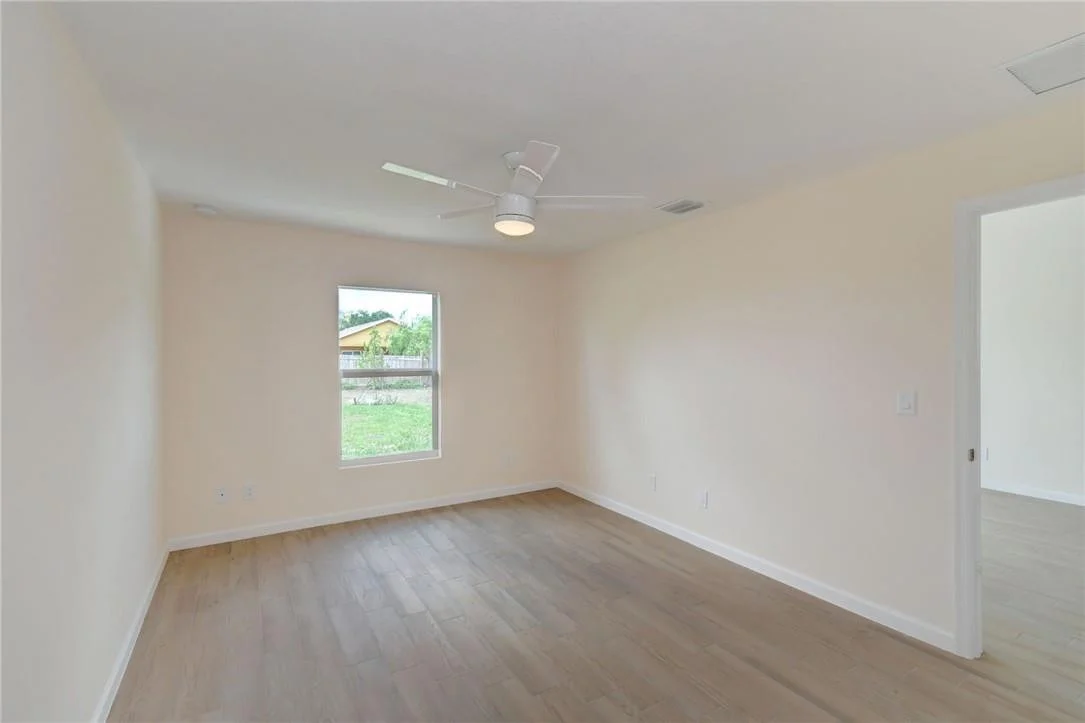 Photo of 5584 SE 47th Avenue