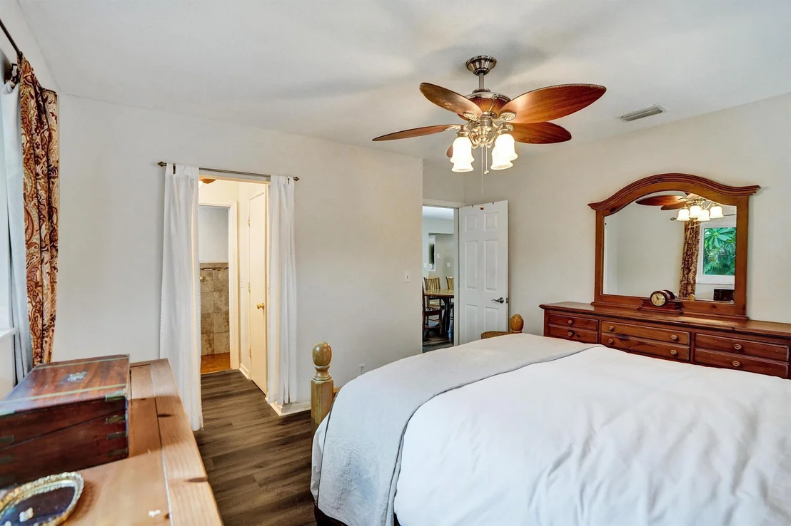 Photo of 607 SE 7th Avenue