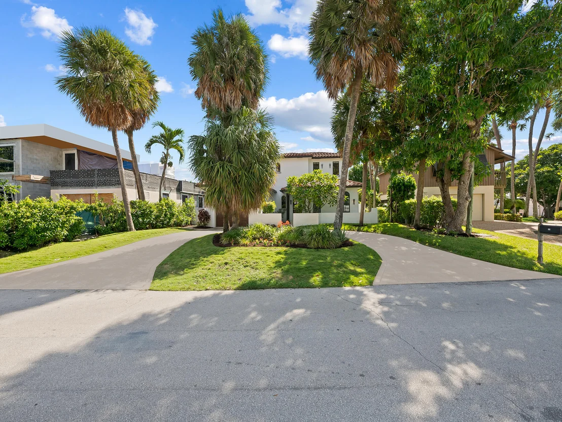 Photo of 80 SE Olive Way
