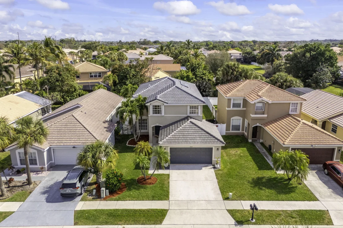 Photo of 7064 Middlebury Drive