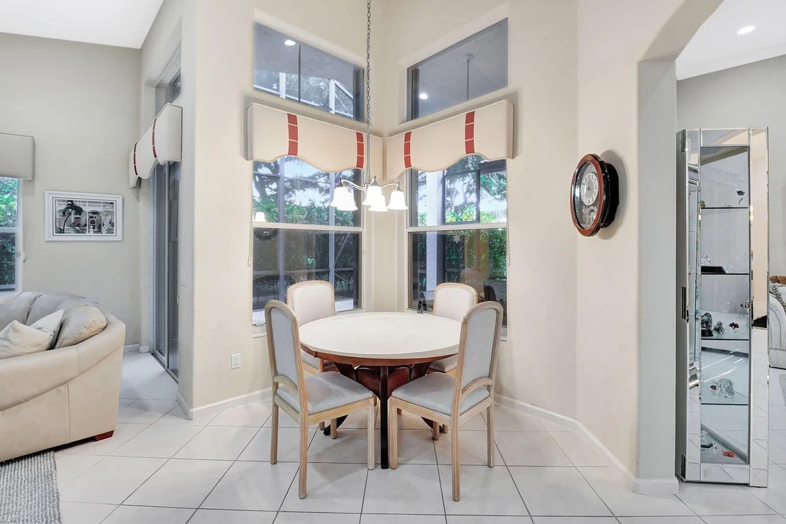Photo of 7120 Francisco Bend Drive
