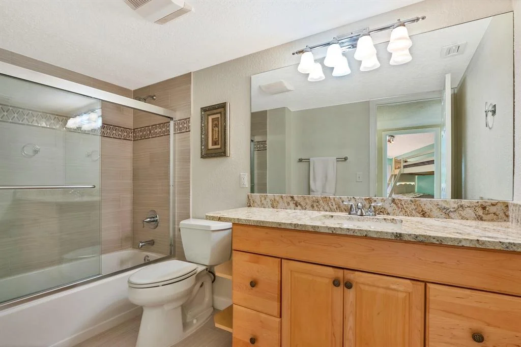 Photo of 211 Seabreeze Circle