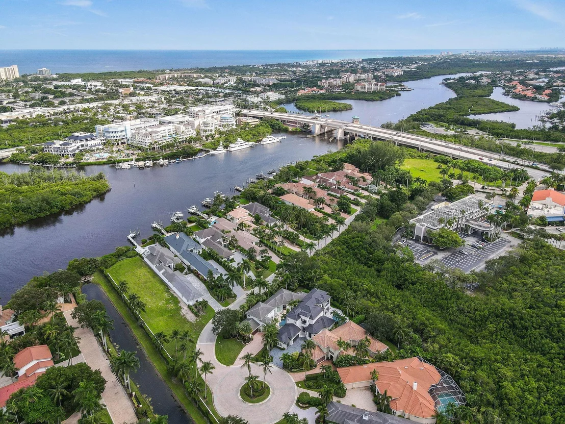 Photo of 360 Fishermans Way