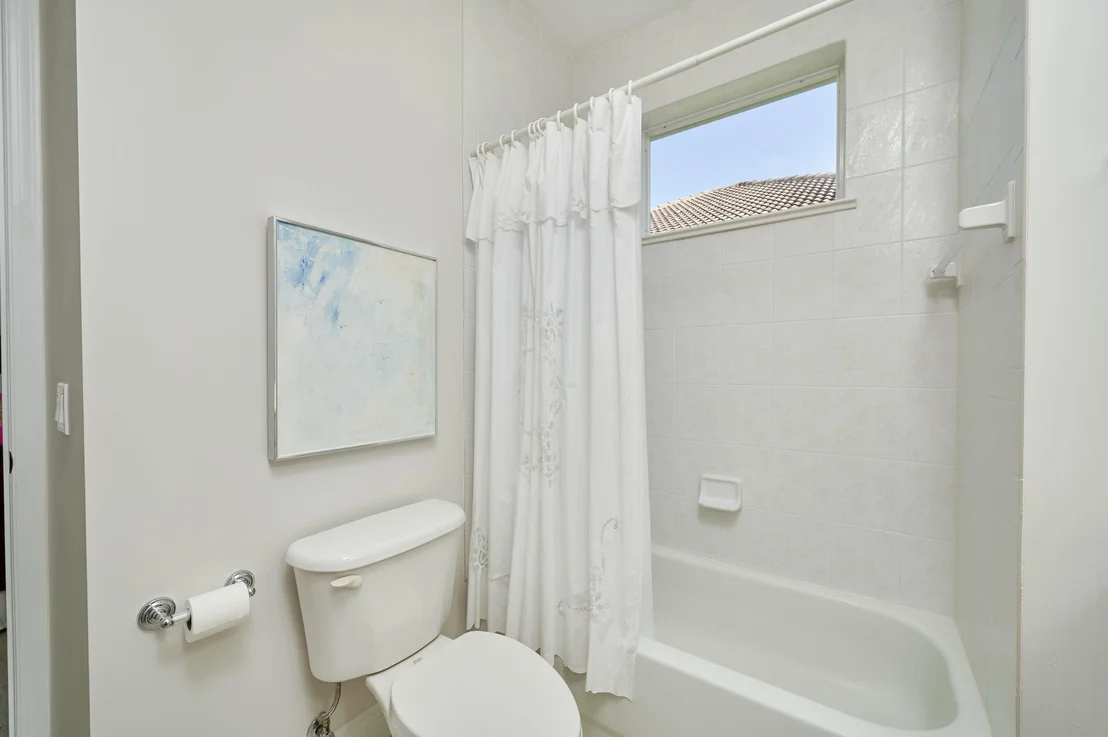 Photo of 4135 E 16th Square