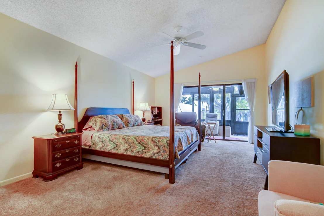 Photo of 11055 Clover Leaf Circle