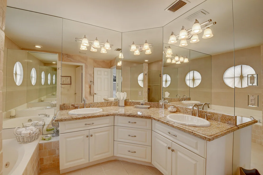 Photo of 5512 Fox Hollow Drive