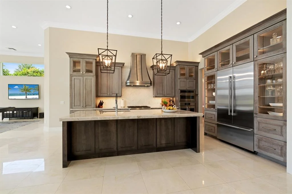 Photo of 1098 Breakers West Boulevard
