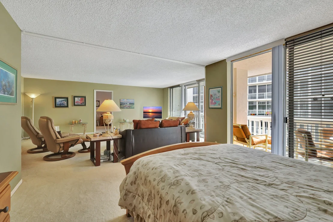 Photo of Unit 708 at 3570 S Ocean Boulevard