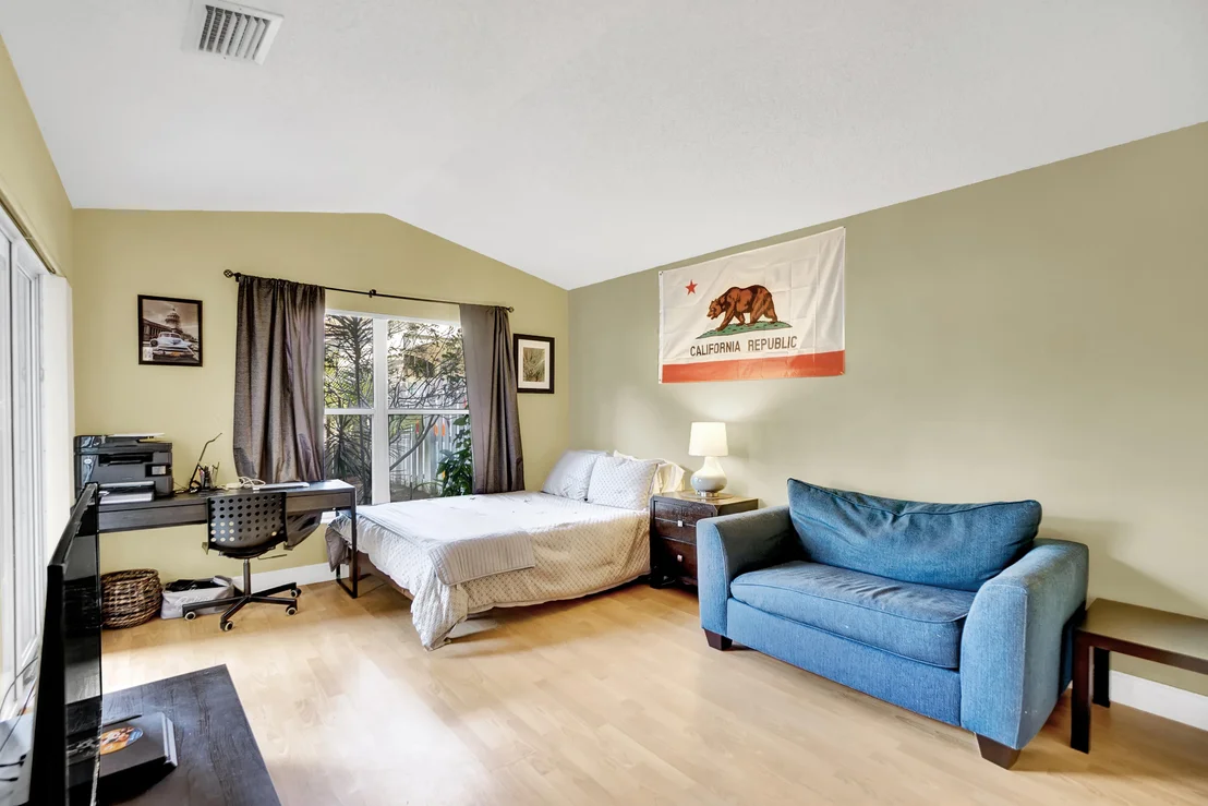 Photo of 7880 Manor Forest Lane