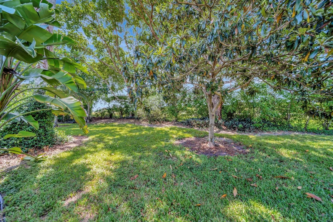 Photo of 16412 Diamond Place