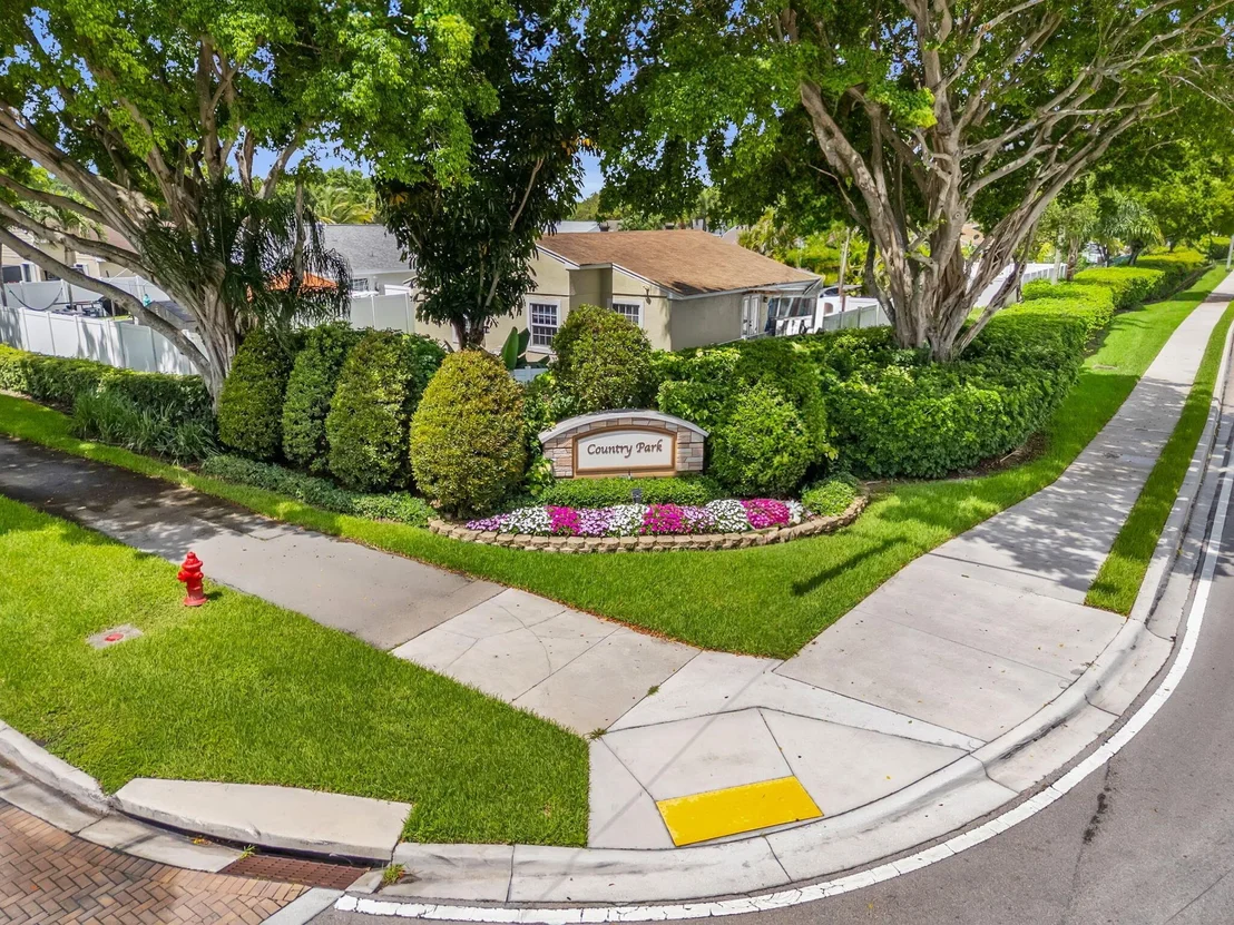 Photo of 8155 Scenic Turn