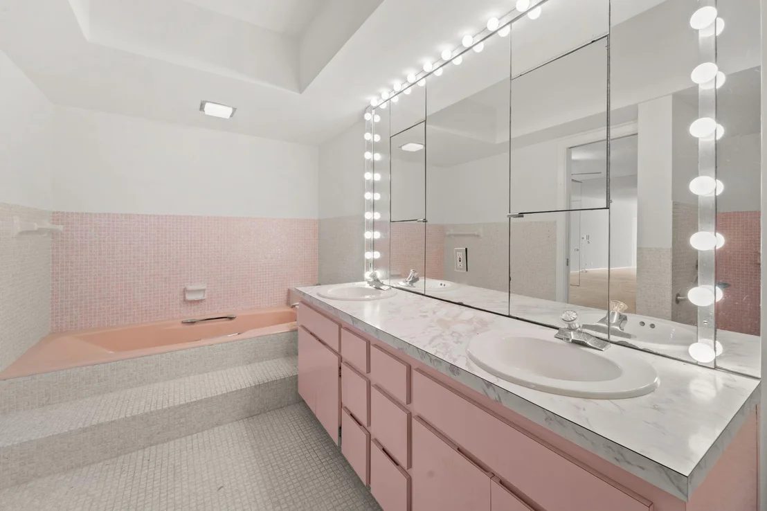 Photo of 5604 Melaleuca Drive