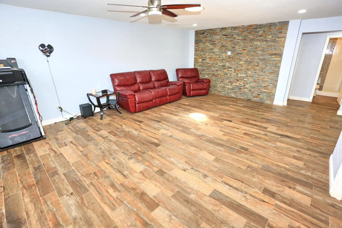 Photo of 7581 Deuce Lane