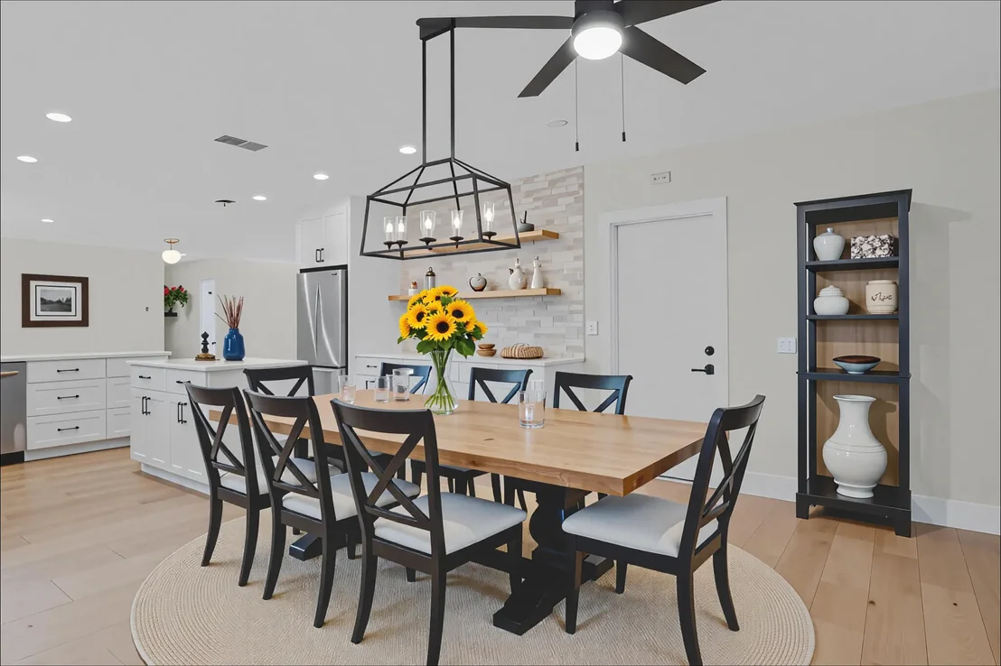 Photo of 598 Coral Way