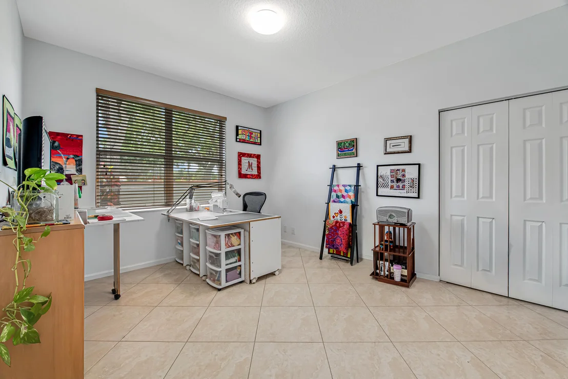 Photo of 9543 Crescent View Drive N