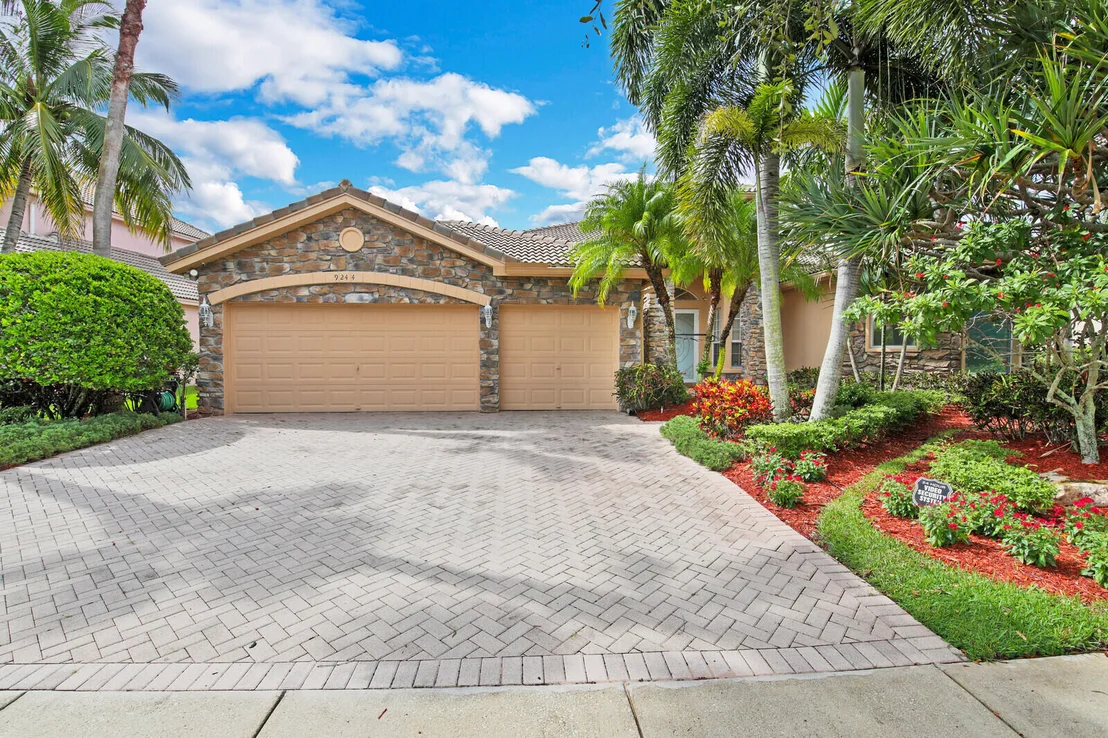 Photo of 9244 Pineville Drive
