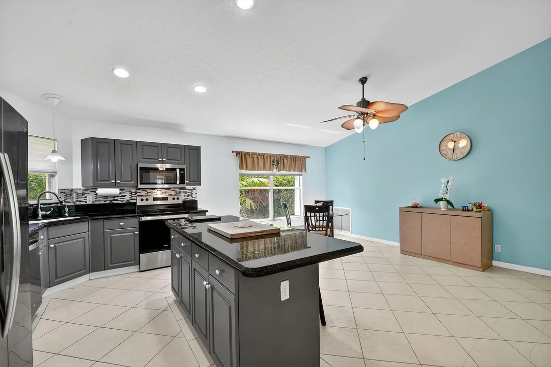 Photo of 2804 Waters Edge Circle