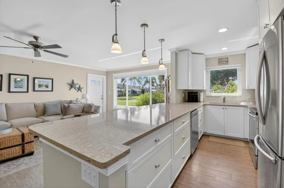 Photo of Unit C at 557 High Point Drive