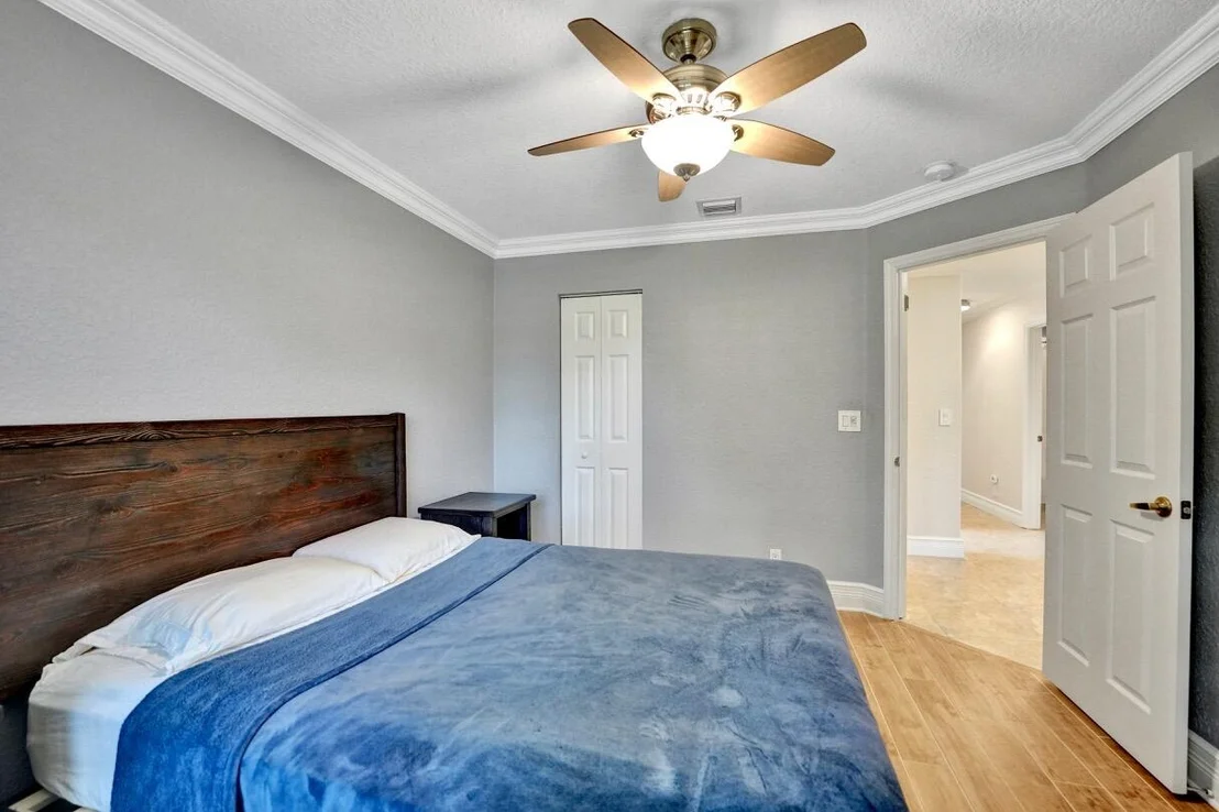 Photo of 6127 Indian Forest Circle