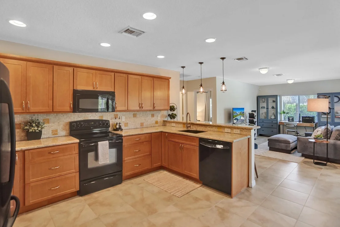 Photo of 641 Castilla Lane