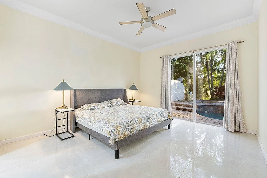 Photo of 4689 Hammock Circle