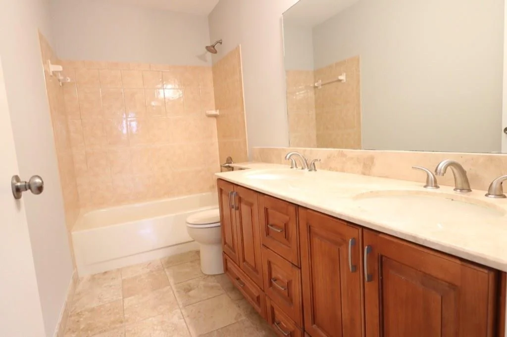 Photo of 9526 Sun Pointe Drive