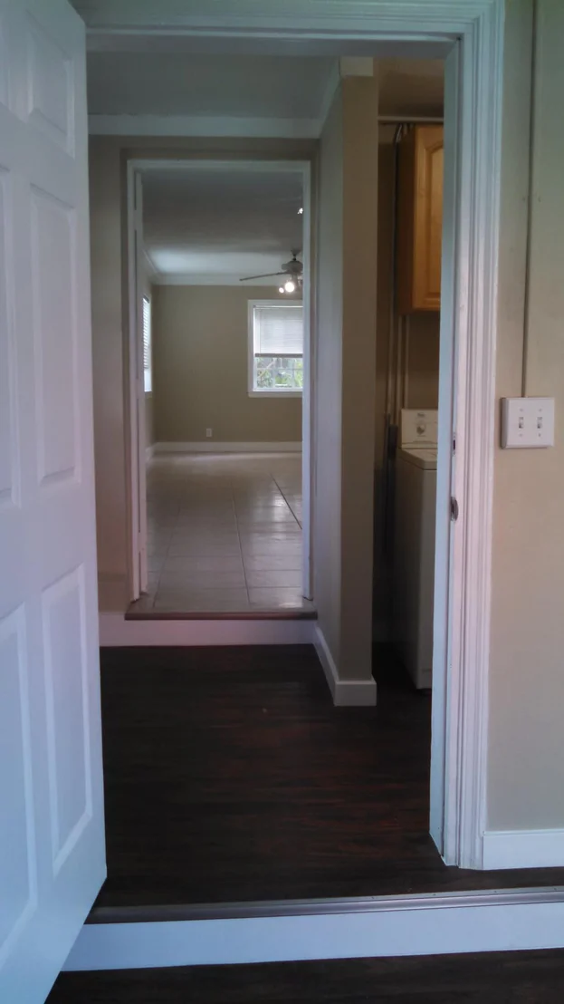 Photo of 726 SE 3rd Avenue