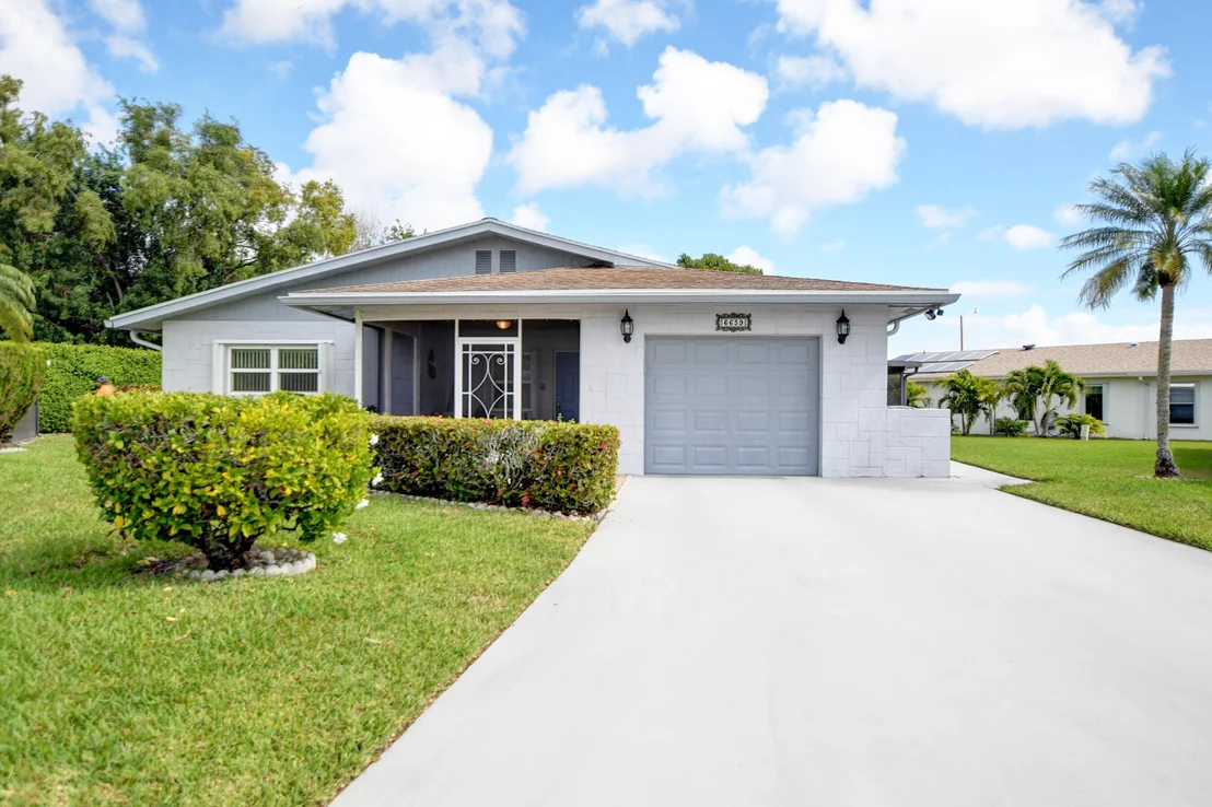 Photo of 6639 Overland Drive