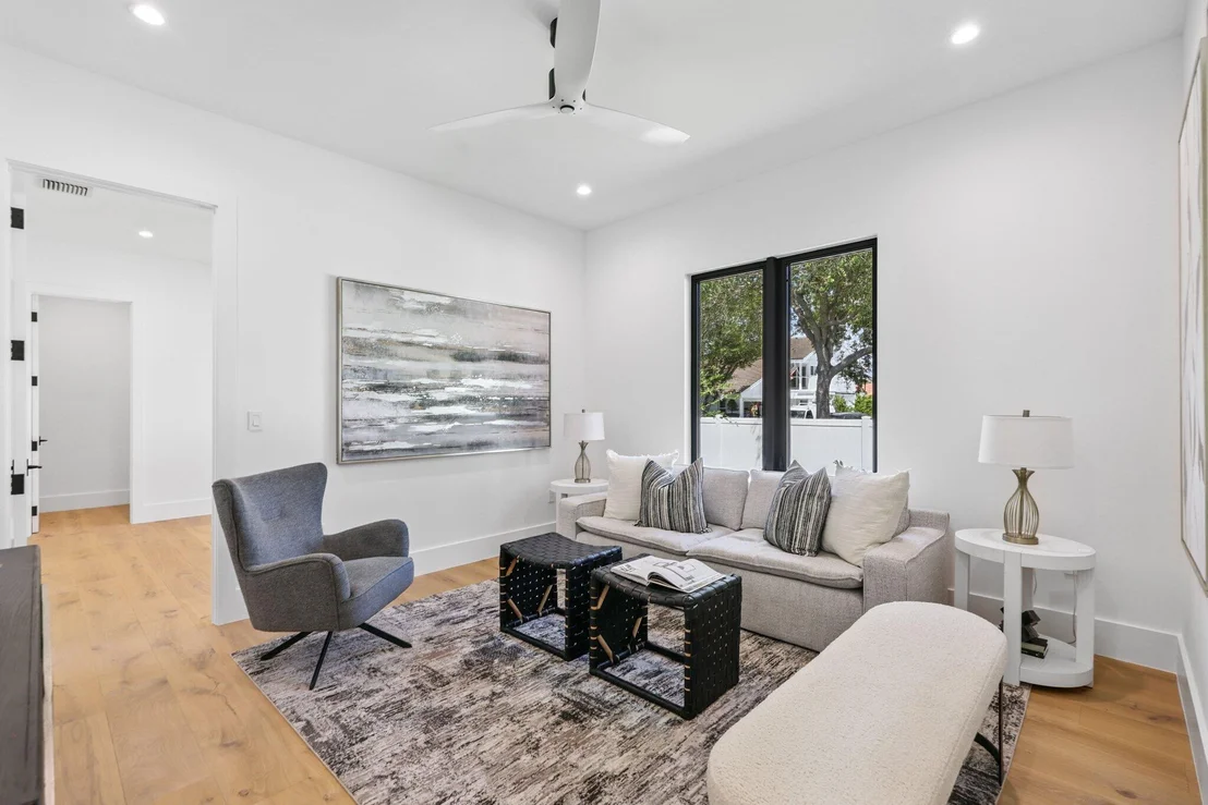 Photo of 3155 Equestrian Drive