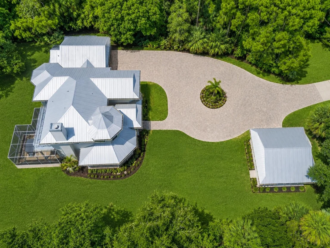 Photo of 1001 SE Ranch Road